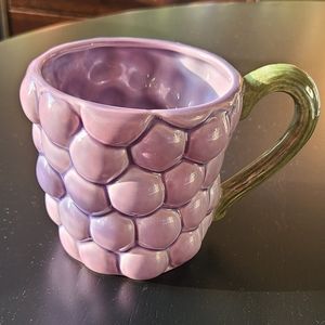 Vintage grape mug